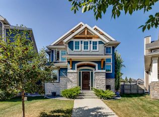 42 E Cooperstown Ct SW, Airdrie, AB T4B2C5