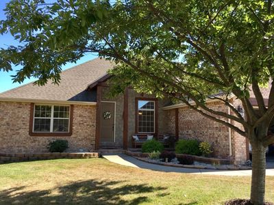 1428 N Cromwell Ct, Springfield, MO, 65802