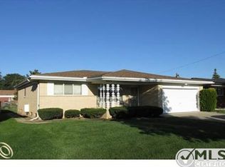 28815 Gail Dr, Warren, MI 48093