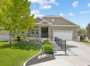 3999 W Oak Crest Dr, Lehi, UT 84043