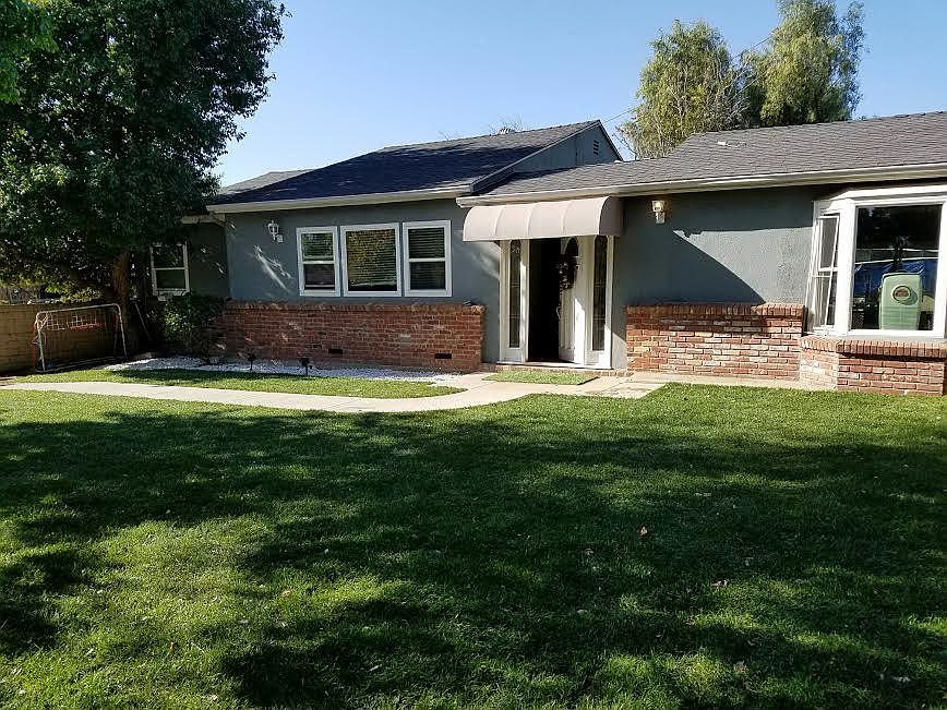 1st image of 14893 El Casco St