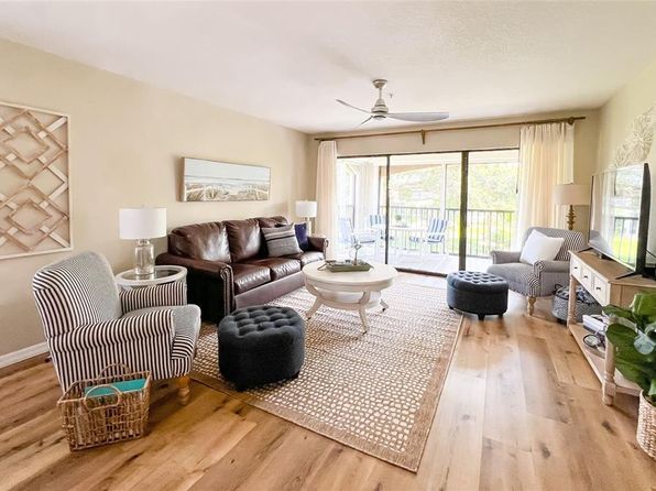 445 Bouchelle Dr APT 201