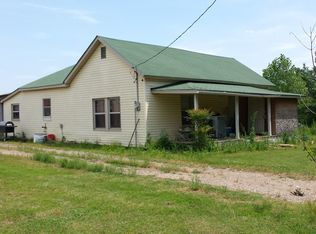 1042 Gattis Rd, Paris, AR 72855
