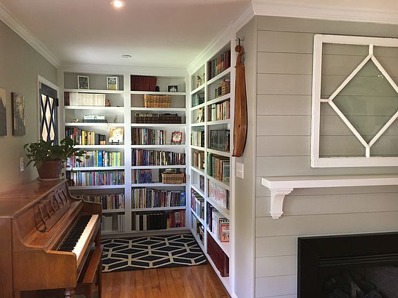 Front entryway