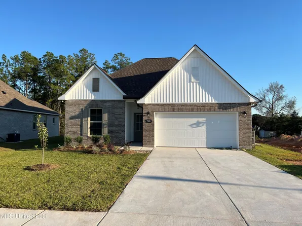 7205 Pencarrow Cir, Ocean Springs, MS 39564