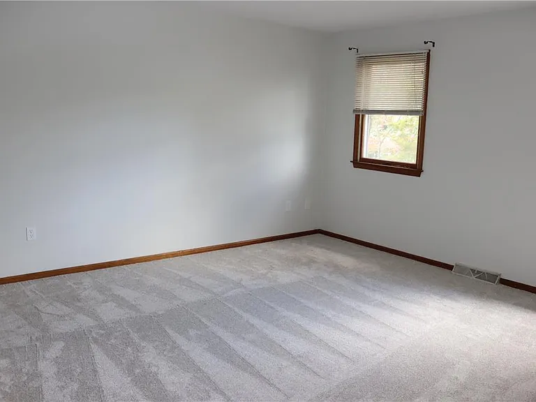 3500 Lafayette Dr — Photo 12