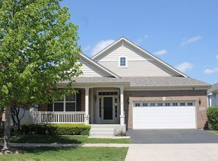 5940 Leeds Rd, Hoffman Estates, IL 60192