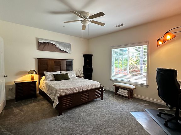 Furnished full bedroom and private bath