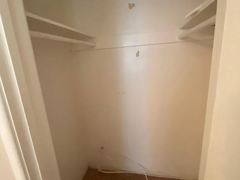2601 Pine St — Photo 9