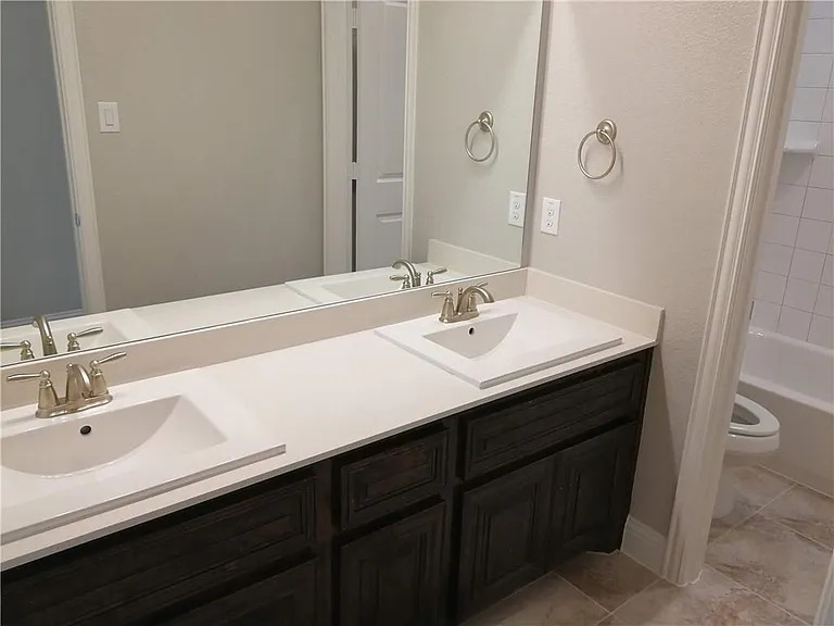 811 Knox Dr — Photo 21