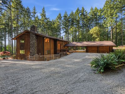 22685 SW Mountain Creek Rd, Sherwood, OR, 97140