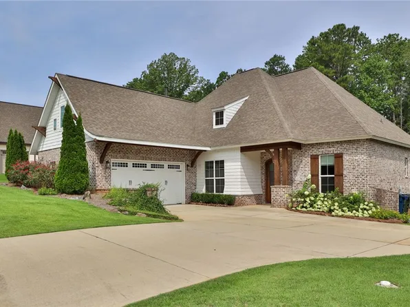 1430 Ping Ct, Auburn, AL 36830