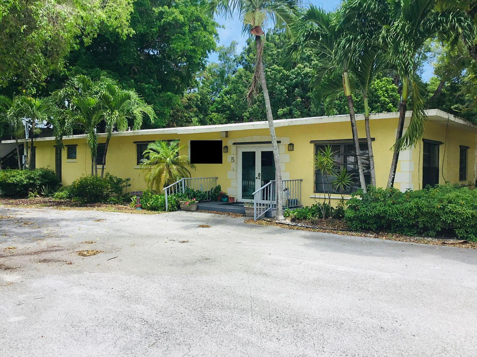 5 Transylvania Ave Key Largo Fl 33037 Mls 595872 Zillow