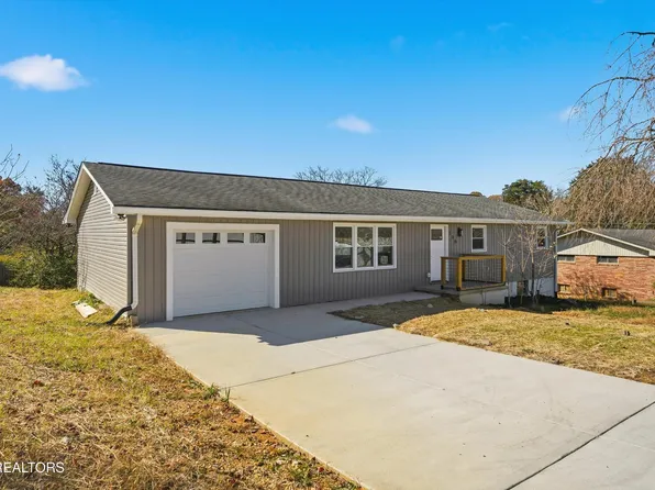 106 Nancy Dr, Clinton, TN 37716