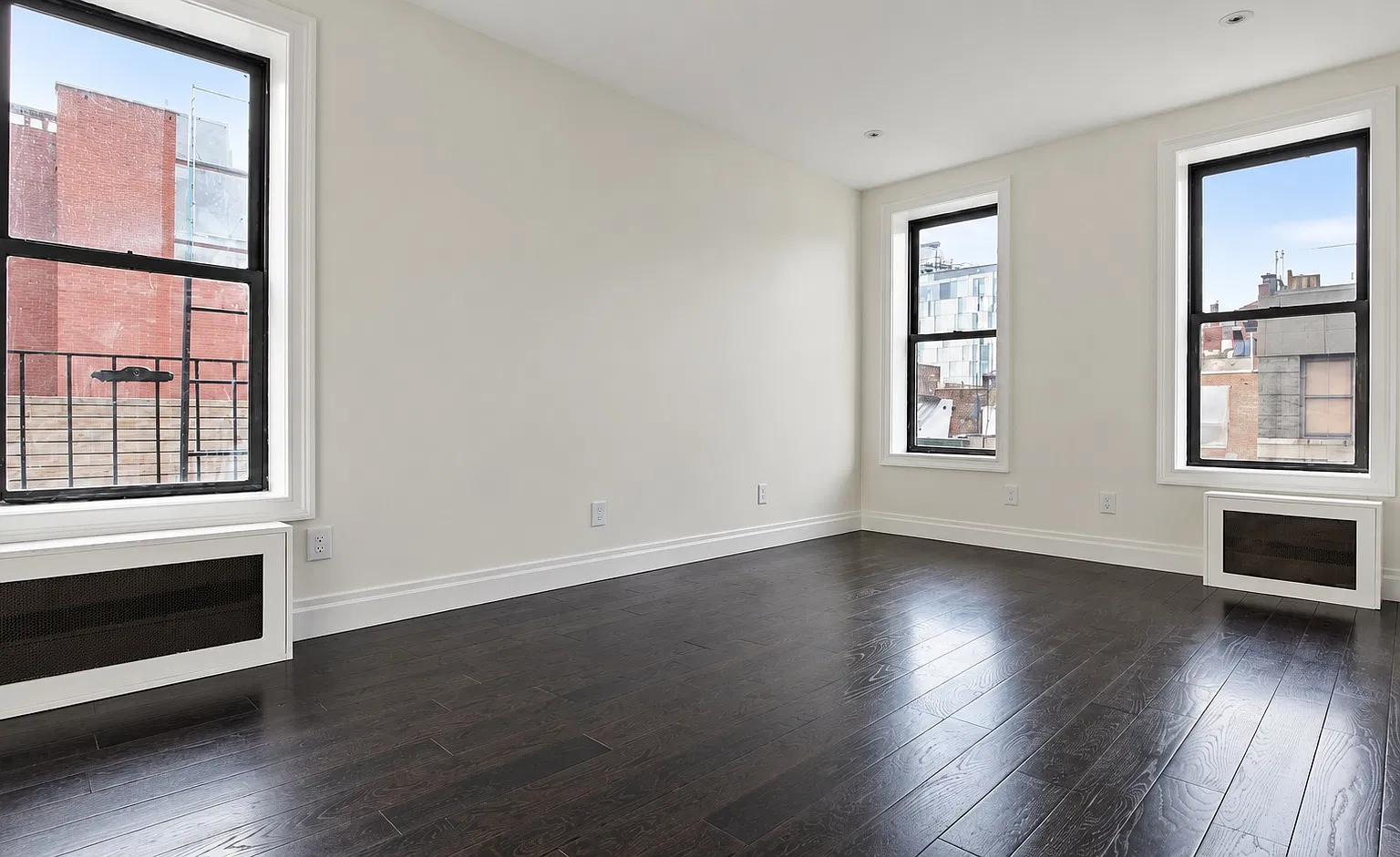 120 Thompson Street — Photo 1