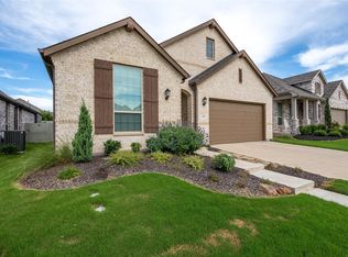 904 Nuthatch Ct, Northlake, TX 76226
