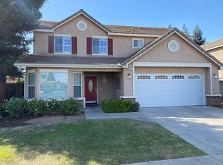 2874 Anton Ave, Clovis, CA 93611