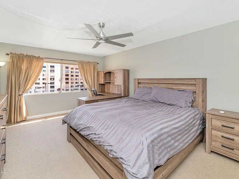 7830 E Camelback Rd #411 — Photo 15