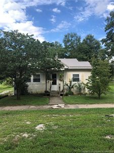 530 S 6th St, Mitchell, IN, 47446