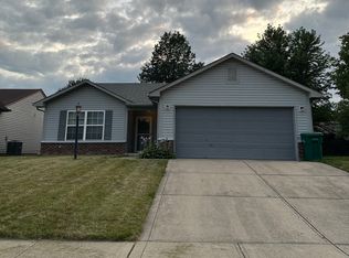 2324 Historic Oaks Blvd, Indianapolis, IN 46214