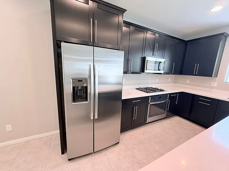 7069 Stockton Dunes St — Photo 3
