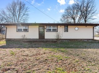 115 N Wall Street, Walnut Grove, MO 65770