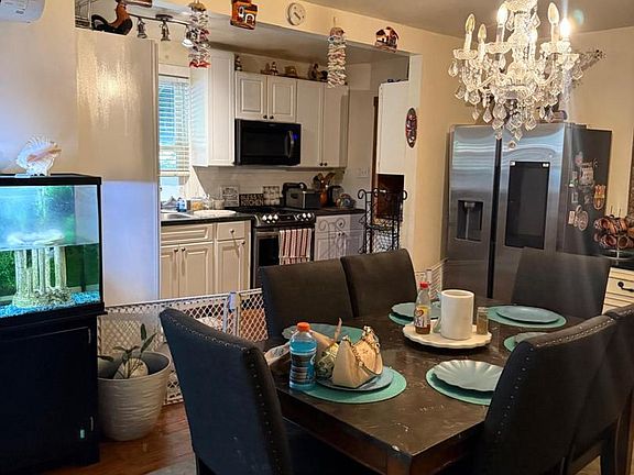 5th image of 4019 Wilkens Ave