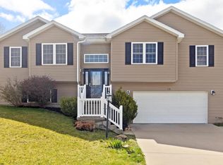 18 Eastern Trl, Morgantown, WV 26508