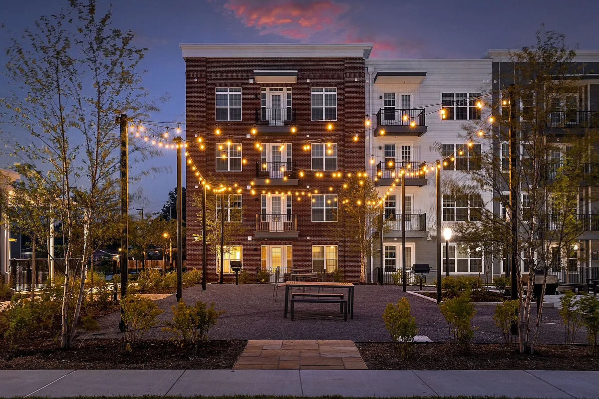 Building Photo - Borough 33 Apartments