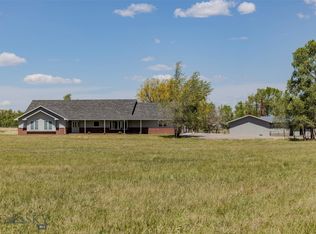 297 Big Timber Loop Rd, Big Timber, MT 59011