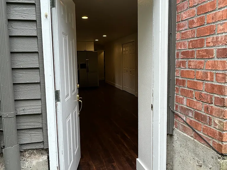 124th St SE — Photo 6