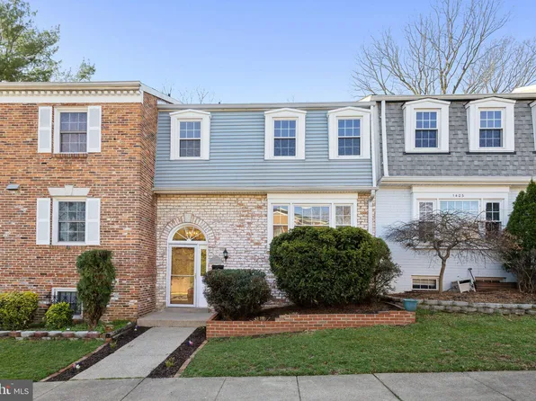 1401 Admiral Dr, Woodbridge, VA 22192