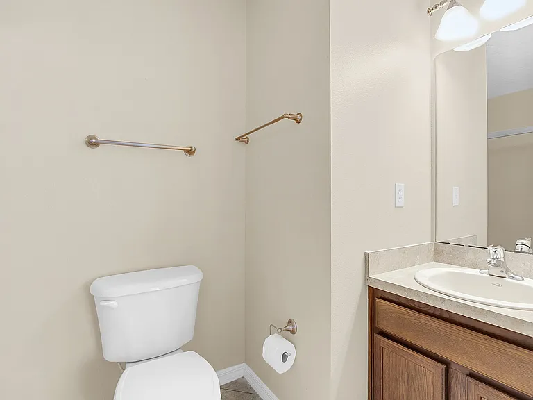 1422 Saffron Trl — Photo 24