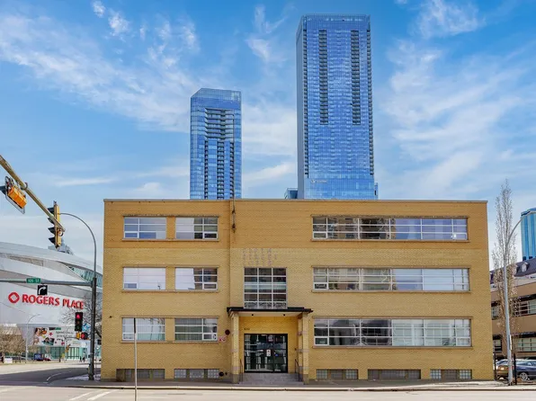 10355 105th St NW #310, Edmonton, AB T5J 1E8