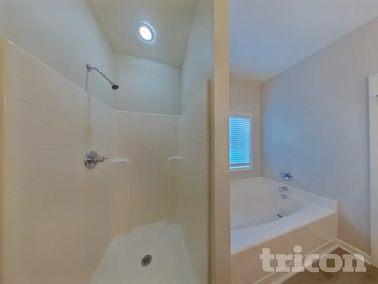 222 High Court Way — Photo 9