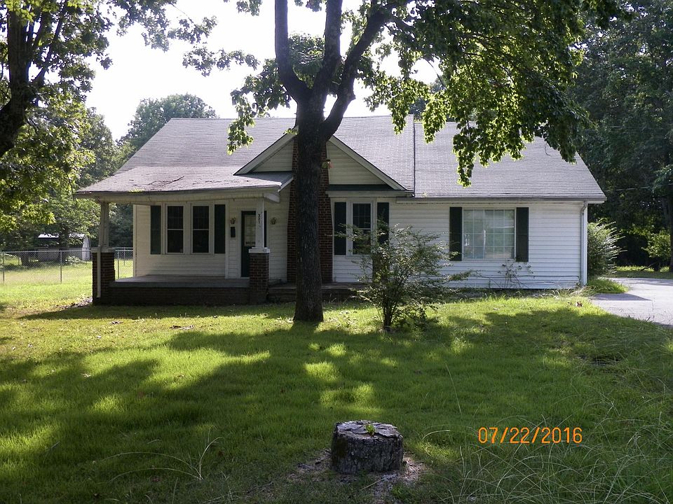 1st image of 321 N Park St