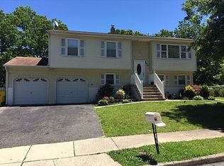 1019 Morris Ave, Lakewood, NJ 08701
