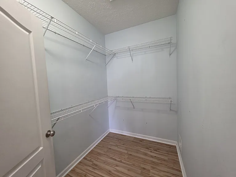 1324 Kershaw Loop #206 — Photo 13