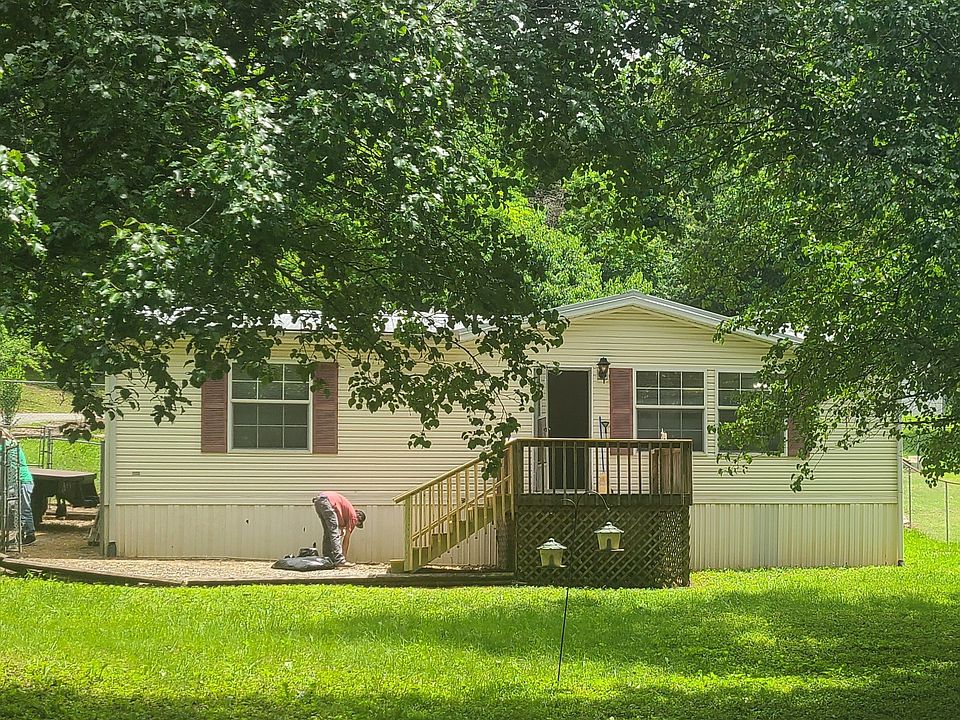 1st image of 118 Beaver Creek Ln
