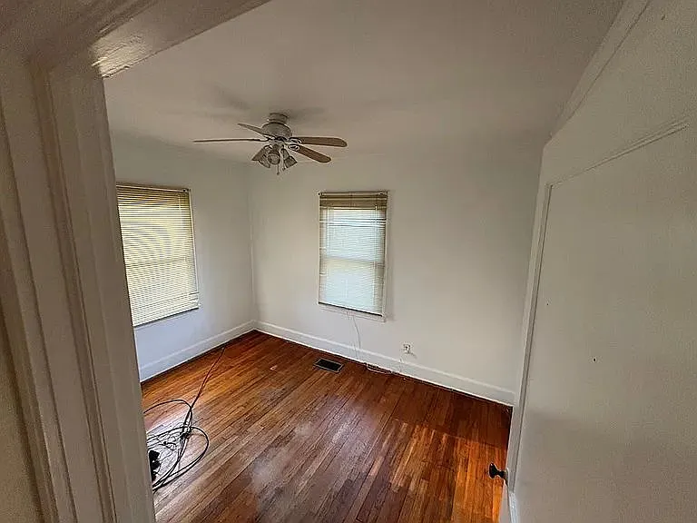 2534 Cole Dr — Photo 11