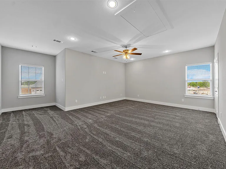 505 Ellis Place Dr — Photo 20