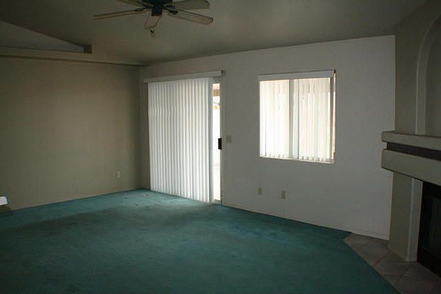 2nd image of 1190 E Avenida Kino