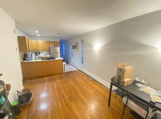 22 Saint Cyprians Pl #3R, Roxbury Crossing, MA 02120
