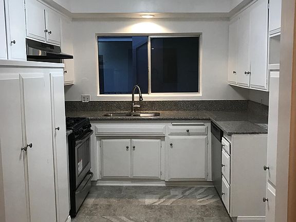 3rd image of 1001 E California Ave APT 23