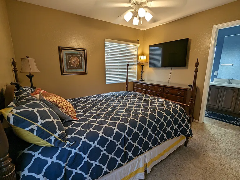 4721 E Redfield Rd — Photo 19