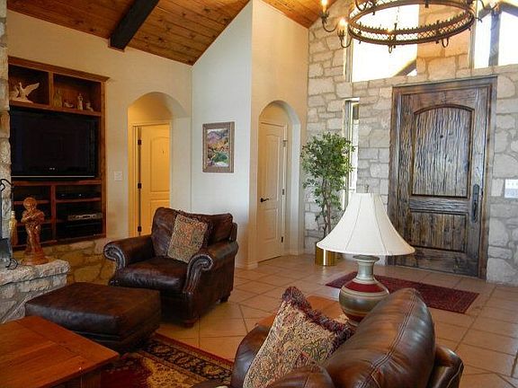 4th image of 2070 Saddlewood Blvd