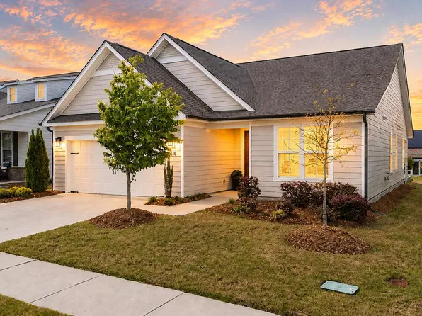 1616 Silver Spotted Way, Fuquay Varina, NC 27526