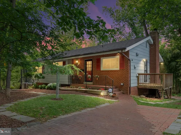 5707 Halpine Rd, Rockville, MD 20851