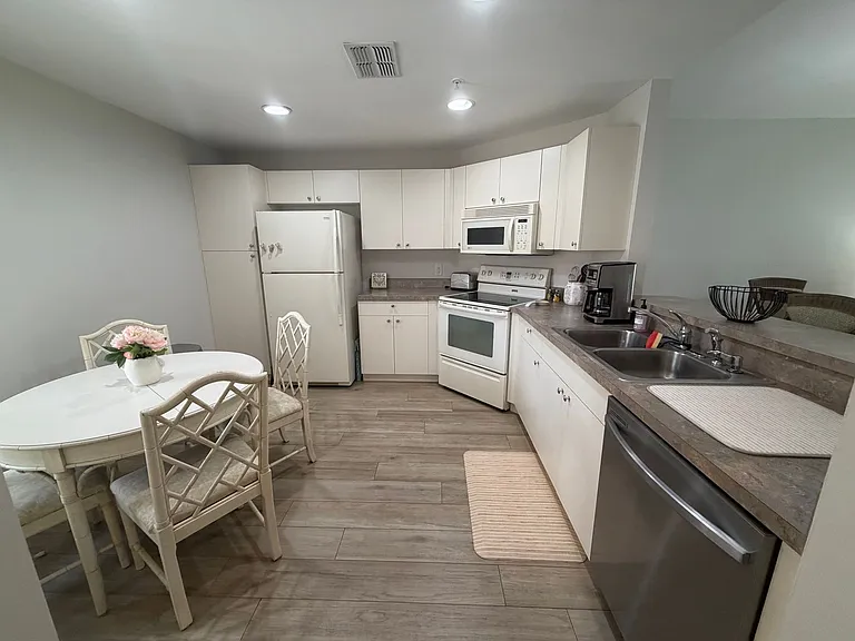 3009 Driftwood Way #2803 — Photo 4