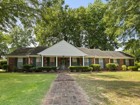 806 Pryor Dr, West Memphis, AR 72301